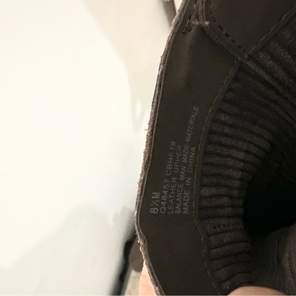 Korks Leyland Brown Snake Printed Ankle Booties Women’s Size 8.5 - Picture 2 of 7